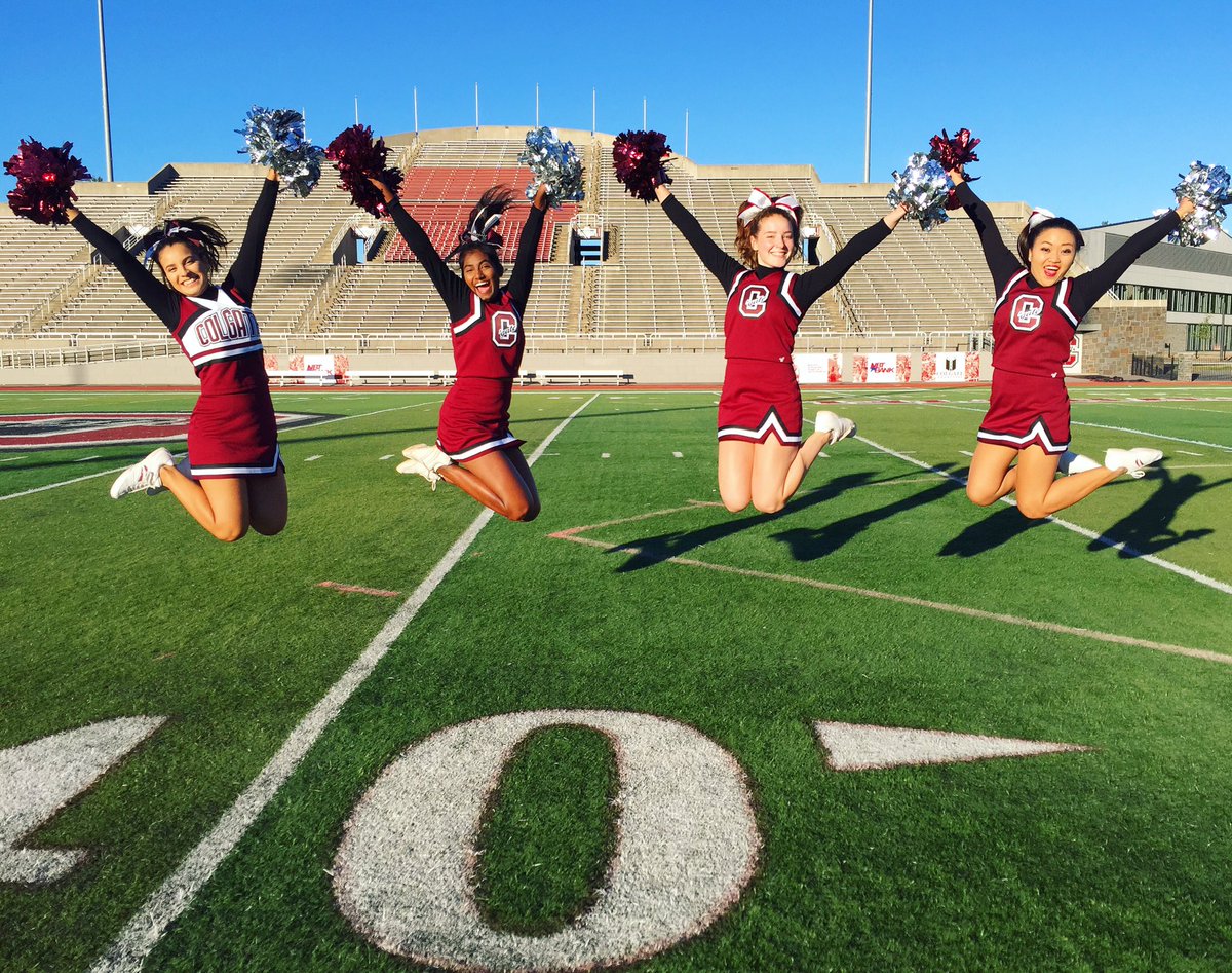 Introducing our four seniors and both of our new uniforms! Can't wait for football season🏈🎀 #gogate