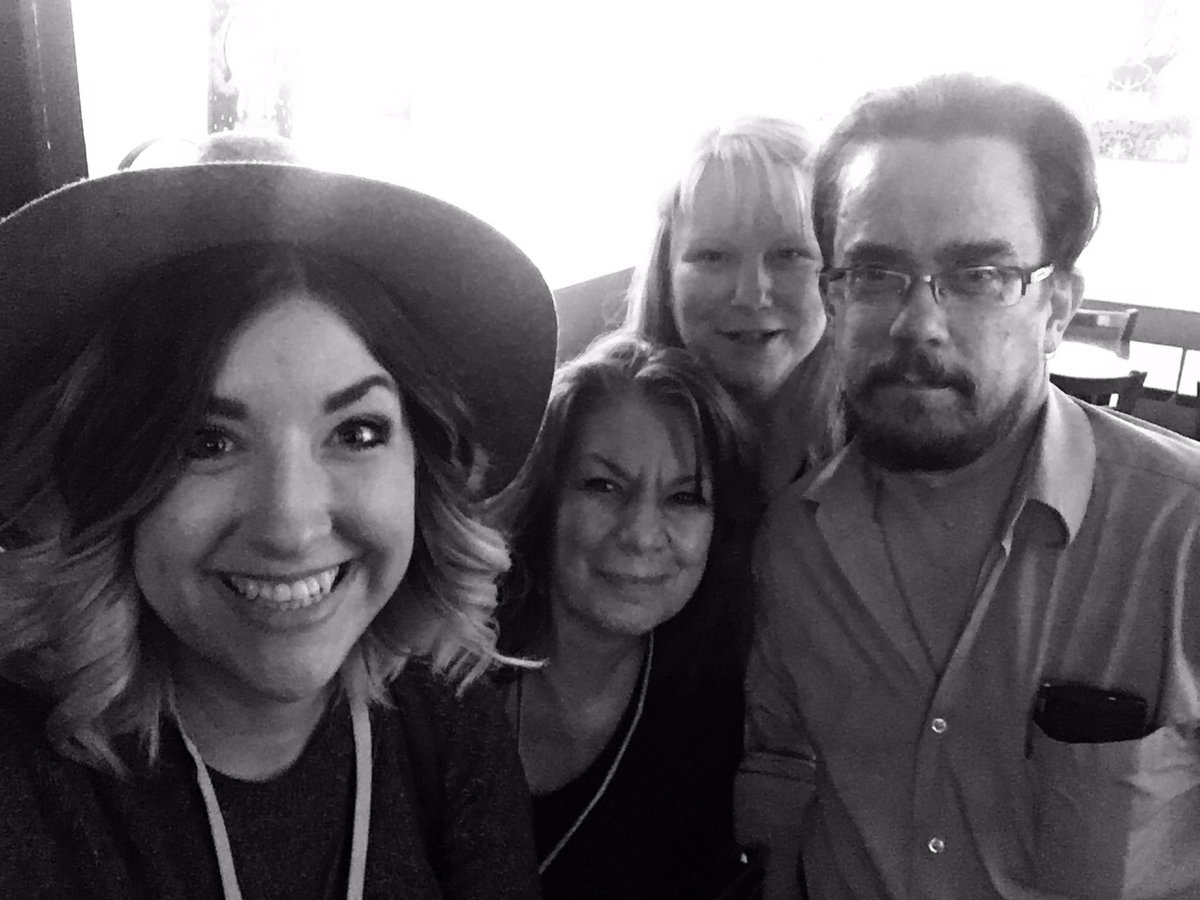 LockandKey9's tweet photo. Selfies all day with @HavanaVancouver Patrick! We love hangin out because of #VanFringe https://t.co/hg5DYtAxr1