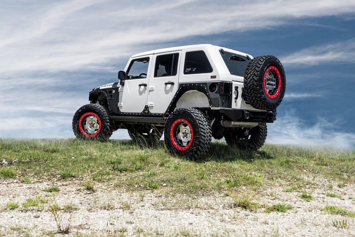 This <a href="/StarwoodMotors/">Starwood Motors</a> #Jeep Wrangler with <a href="/CenterlineWheel/">CenterlineWheels</a> RT1X Wheels is a Show Stopper!  bit.ly/2cGiqpz