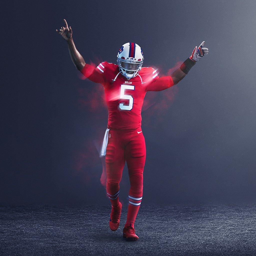 nikestore's tweet photo. Division rivals square off on #TNF

Shop your team's Nike NFL Color Rush Collection in 🇺🇸: https://t.co/ywjVls7K8R https://t.co/u6hO6ndybe