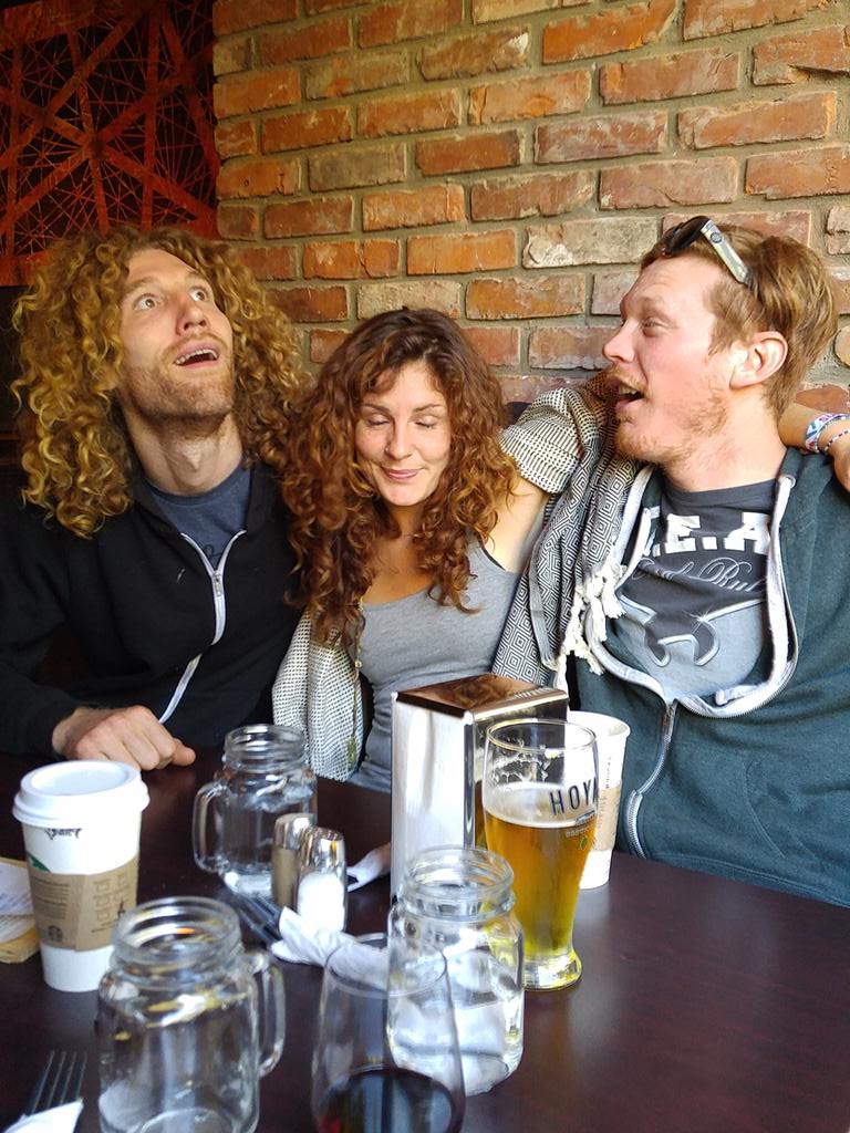 Down at #sult grabbin some re-show parogies and trying to decide who looks goofiest...