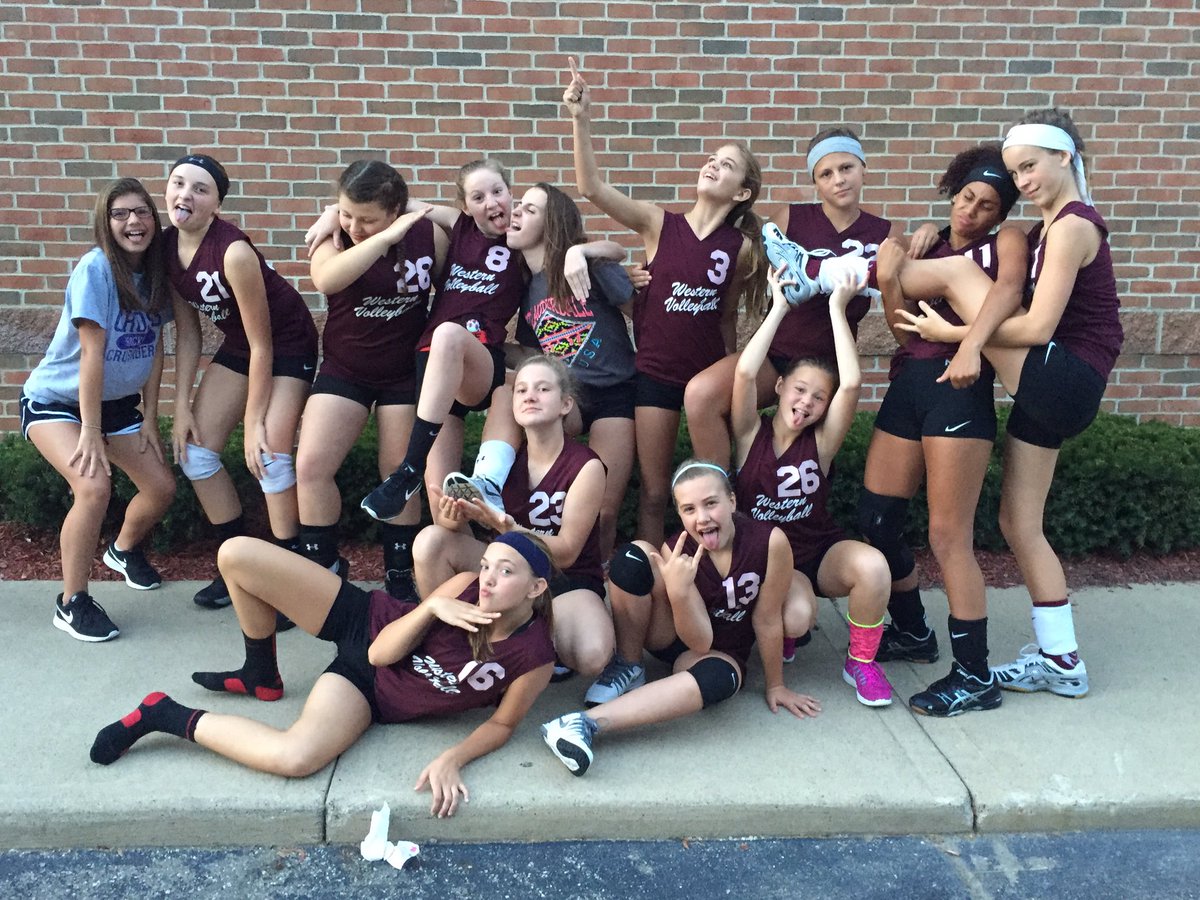 These awesome girls are 2-0! Great win against NW tonight! #wmsgreatness