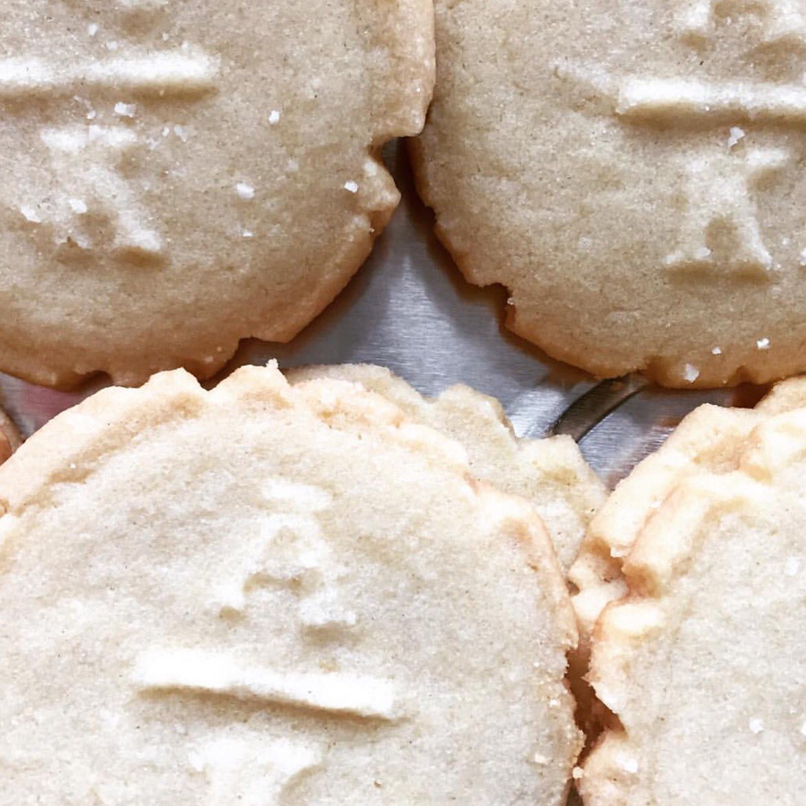 JQDsalt's tweet photo. JQD SHORTBREAD!  Shortbread Cookies + Sea Salt at https://t.co/CNiE756oUh https://t.co/ocJC1qEYAZ