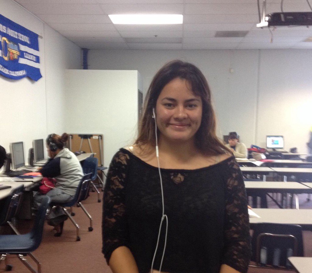 RedlandsAdult's tweet photo. Congratulations, Diana! You're the first grad of the year! 👏🏽👏🏾👏🏼 #hardworkpaysoff https://t.co/AH4ngdGMsl