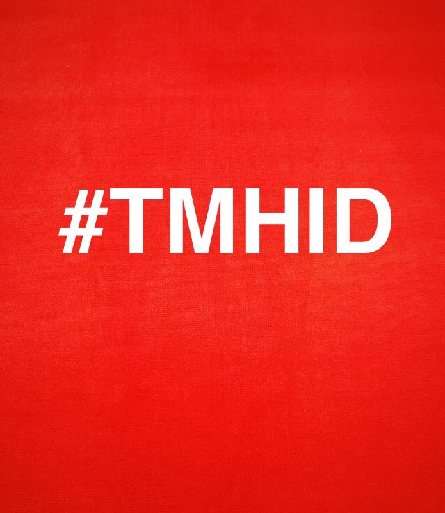 tellmehowidie's tweet photo. Red carpet close up #TellMeHowIDie #TMHID https://t.co/zZZXLhPpQF