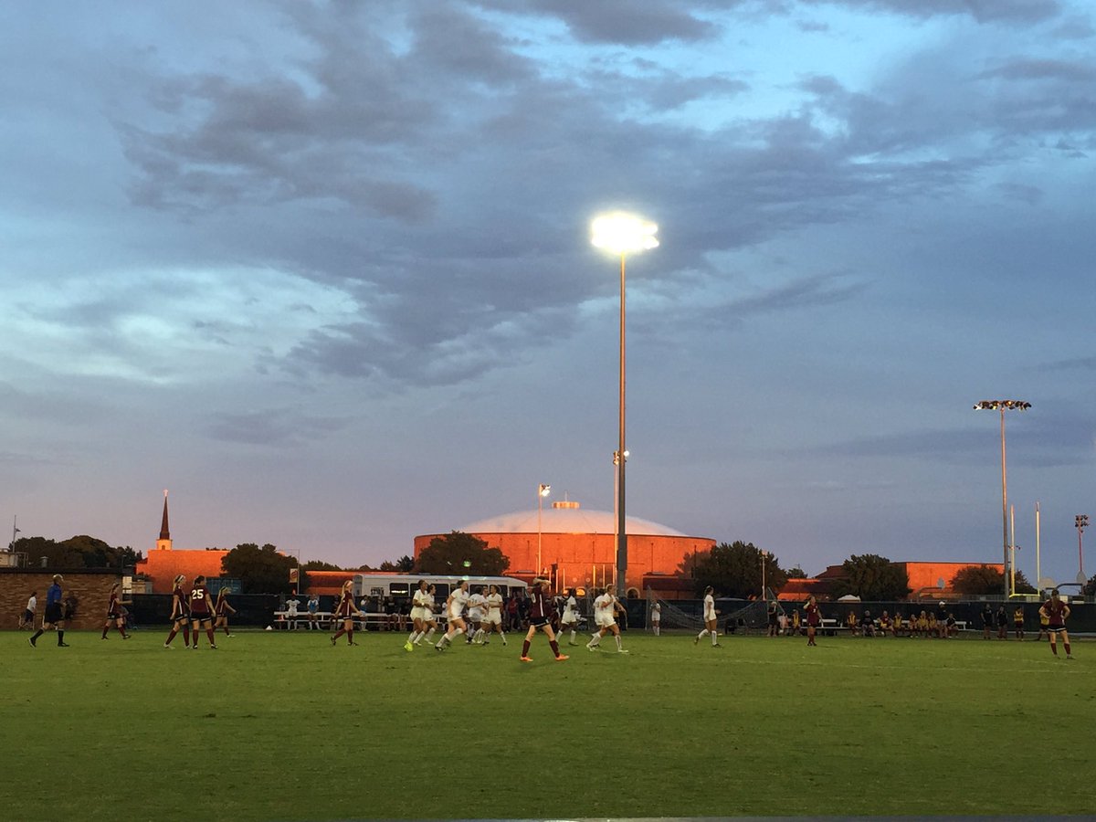 CatherinaRina's tweet photo. Go Mustangs! 🐎⚽️ @MWSUASC #msucc9 https://t.co/uaUbQNBeAT