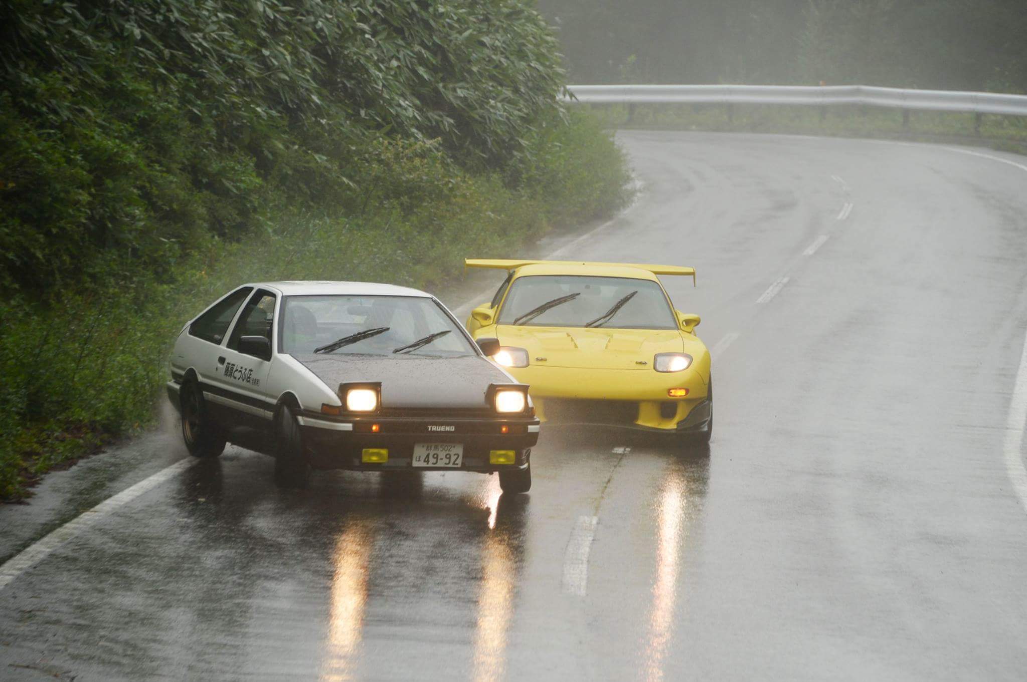 8 11 12 たのスピ ﾄﾞﾗﾊﾟﾚ 森田登 モリノボ モントレーの時の超デンジャ ドリフトデモンストレーション の画像いたただきました W モントレー 嬬恋 ドリフト 頭文字d Ae86 Fd3s T Co V7flu9rldq Twitter
