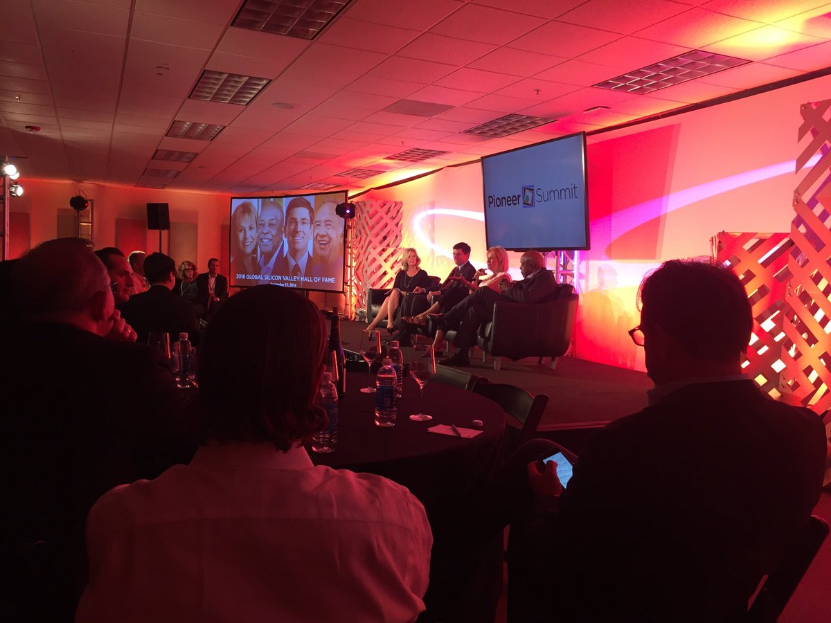 Honorees Carol Bartz, Ken Coleman &amp; Gordy Davidson on stage now in a fireside chat with @dianegsvlabs #pioneersummit
