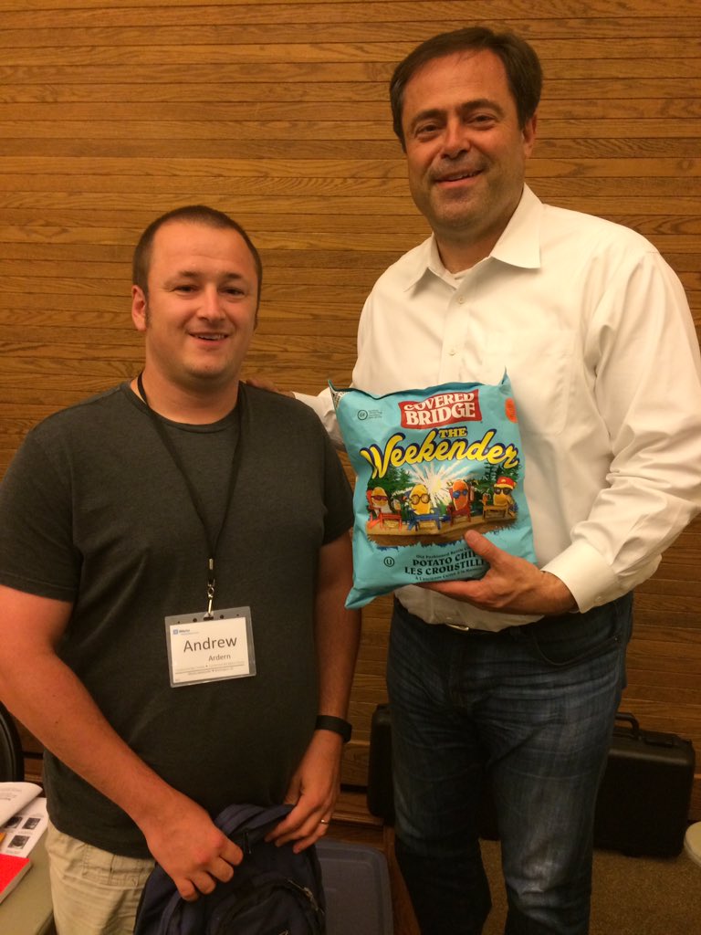 GrantFawcett's tweet photo. @andrewardern @MarkDever #9MarksWeekender special delivery from NB Canada #WeekenderChips @CBchips https://t.co/46AsiNjPHV