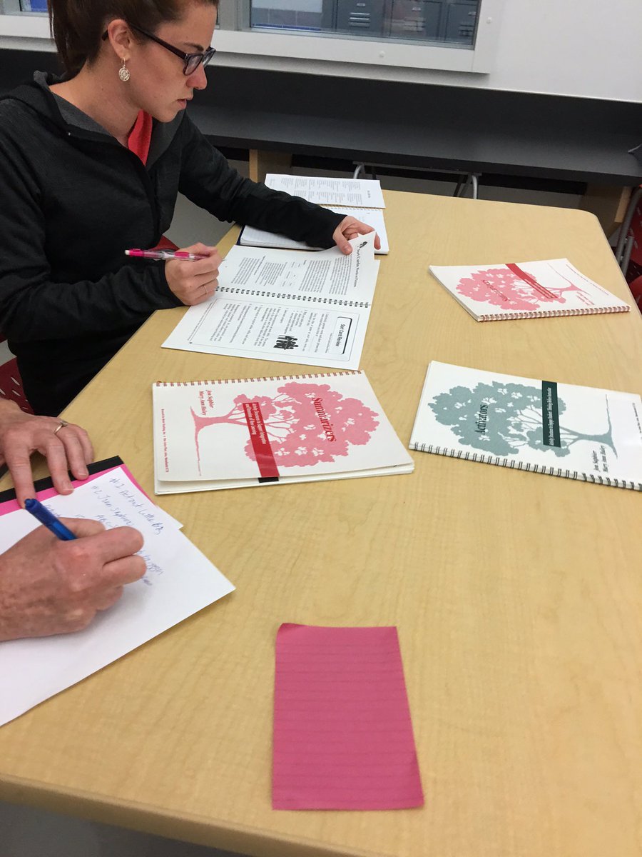 EdLeadHER's tweet photo. Dyslexia and Station Learning tonight! #Wilson #Activators #Summarizers #Apps #ArtsIntegration #LesleyU https://t.co/00X3yiGelu