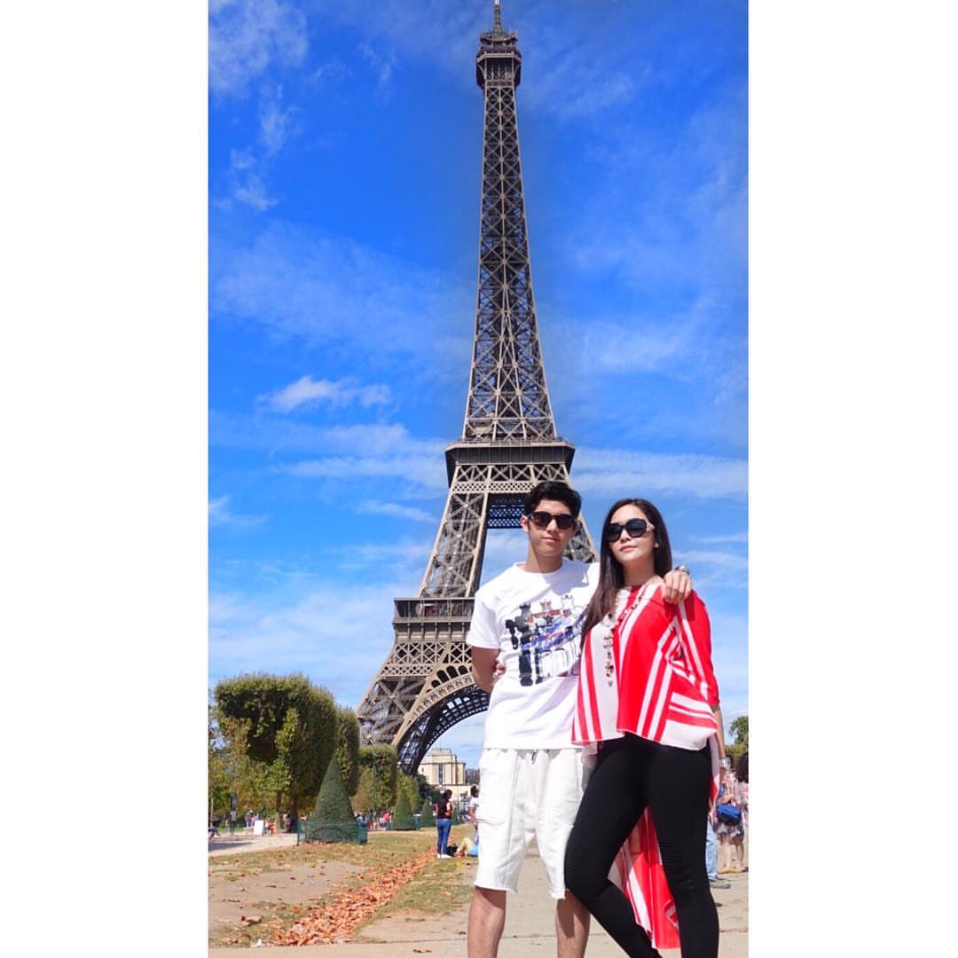 Eifel in love with bunda <a href="/MAIAsangJUARA/">MAIA ESTIANTY THE QUEEN</a> <a href="/AlKohler7/">Al Ghazali Köhler</a>