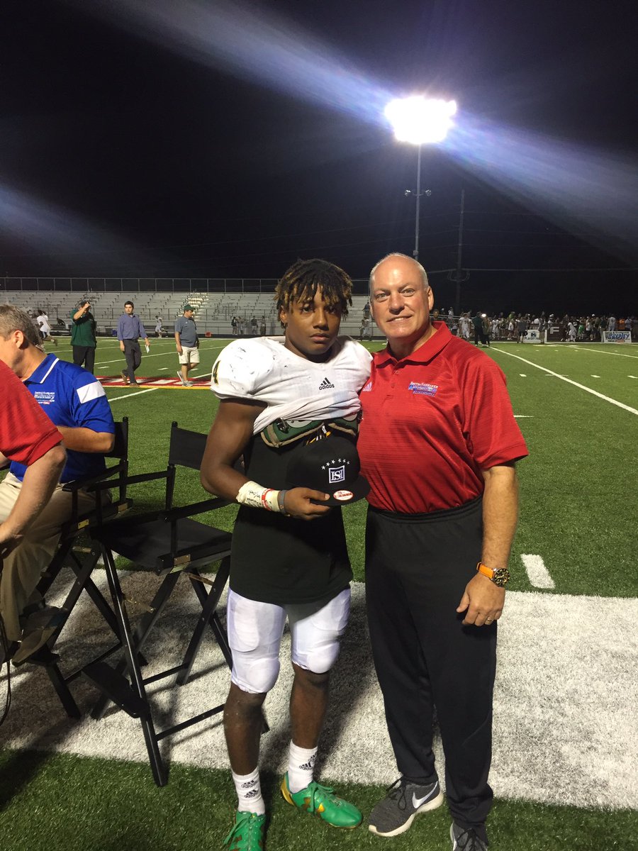 SmithnHammaker's tweet photo. Congratulations to @TheRealSirPriz and @voldad25 after the game the #smithandhammaker #6starmvp https://t.co/9YU7Ef1NXM