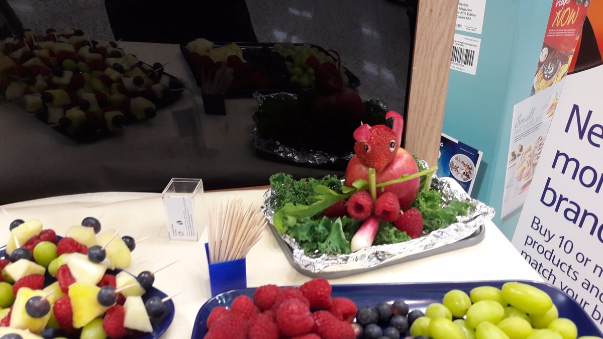 BRILLIANT MEET N GREET/TASTING HEALTHY FRUITY KEBABS
WITH HELP FROM ROBERT THE RABBIT