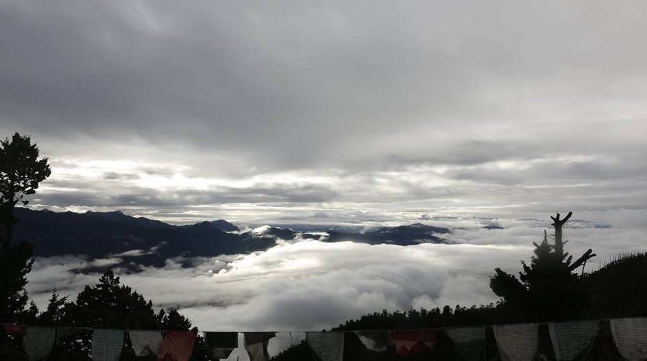 tourismbhutan's tweet photo. "To travel is to take journey into yourself" - Danny Kaye. Travel to #Bhutan and take journey into yourself. https://t.co/URh08ZtNdK