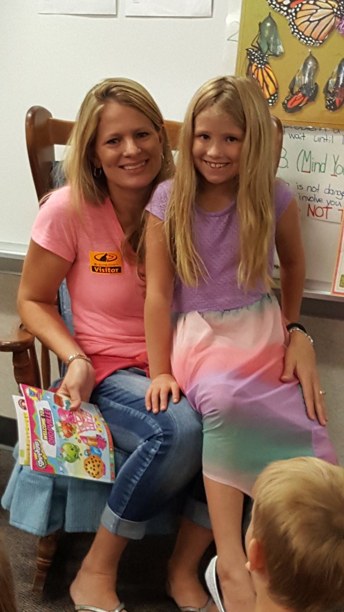 MrsTebbe's tweet photo. We had two fantastic birthday readers this week!  Happy birthday girls! https://t.co/IP3fXVmnPv