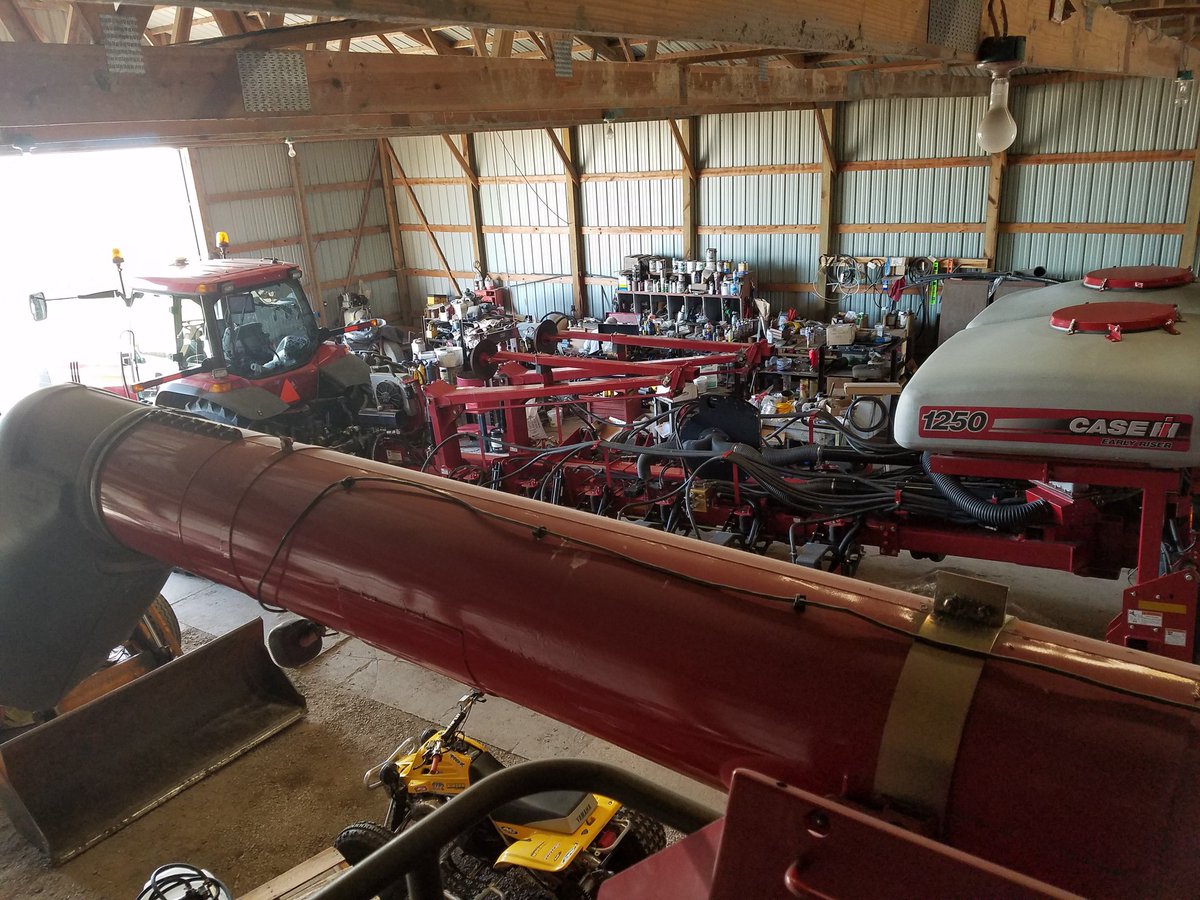 A27Killian's tweet photo. Today #dadisconfused he needs to wait until next year to use new planter https://t.co/Bsadwago4g