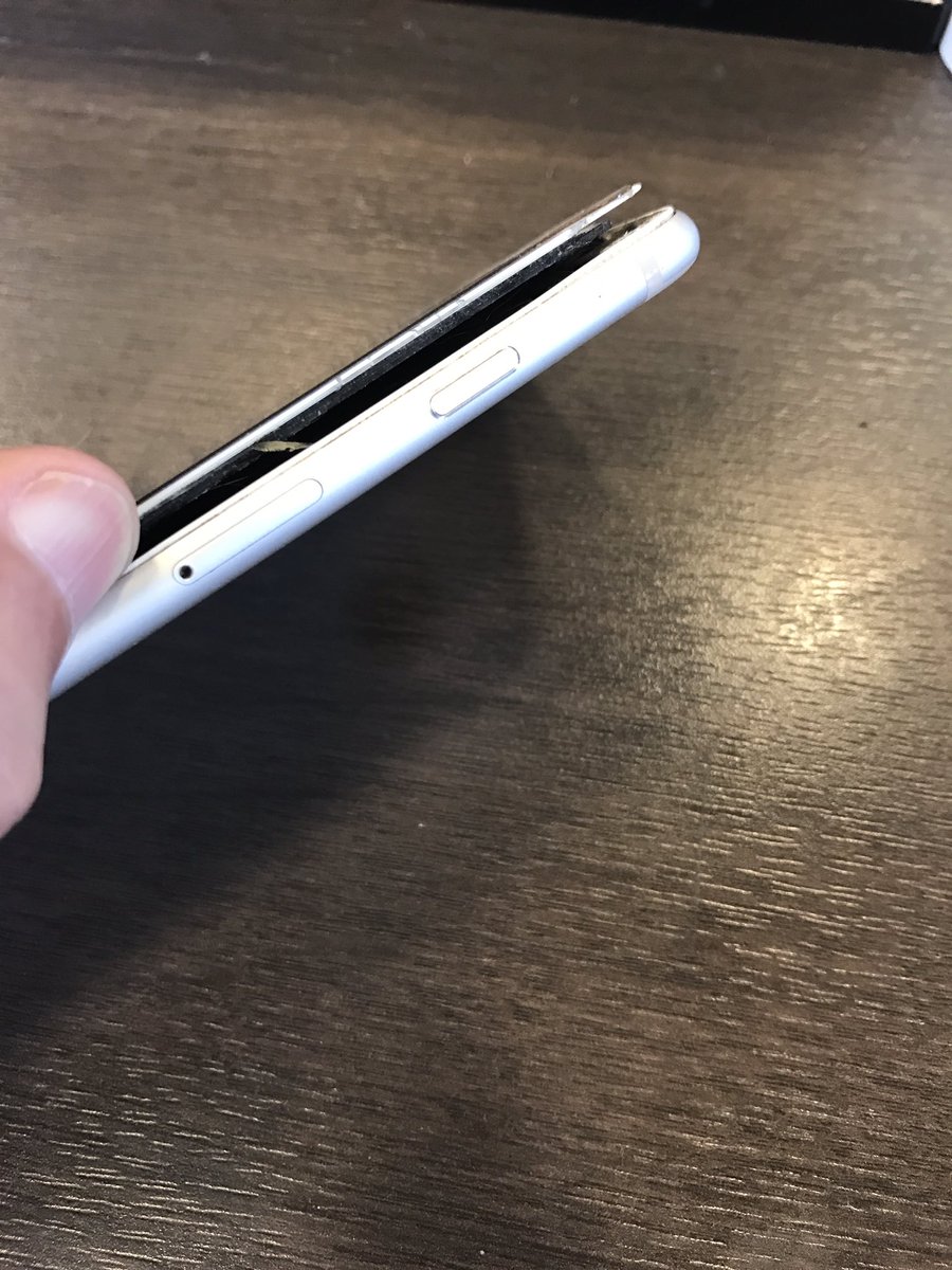 kenji_ceo's tweet photo. iPhone7GET♪サヨナラ壊れまくりのiPhone6！ https://t.co/oSyXbDT8gb