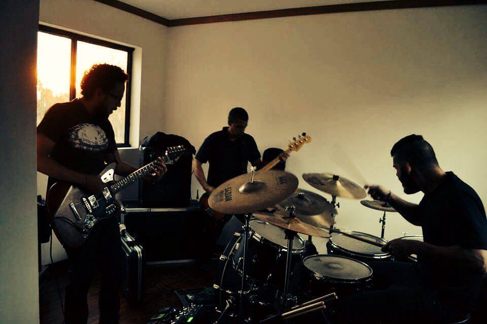 Listos para mañana! Gracias @mucfest por la invitacion!!! ____________________________________
#MUCFest #ovotitan