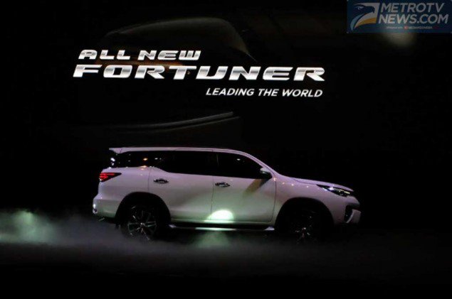Metro_TV's tweet photo. Transmisi All New Fortuner Bermasalah di Filipina https://t.co/6cH5OEp2Is https://t.co/nse9bqToCz