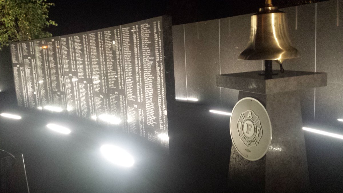 MarkTreglio's tweet image. Beautiful night at the #IAFF Fallen Fire Fighter Memorial #fallenfirefighter16 #FFFM16