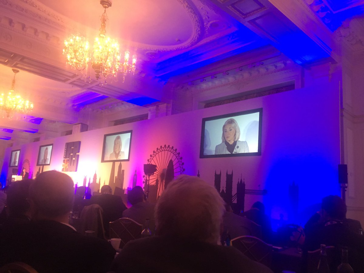OksanaPyzikUCL's tweet photo. There has to be closer collaboration between pharmacist professional bodies and pharmaceutical wholesalers #2016GMM https://t.co/U9aQGL1Njv