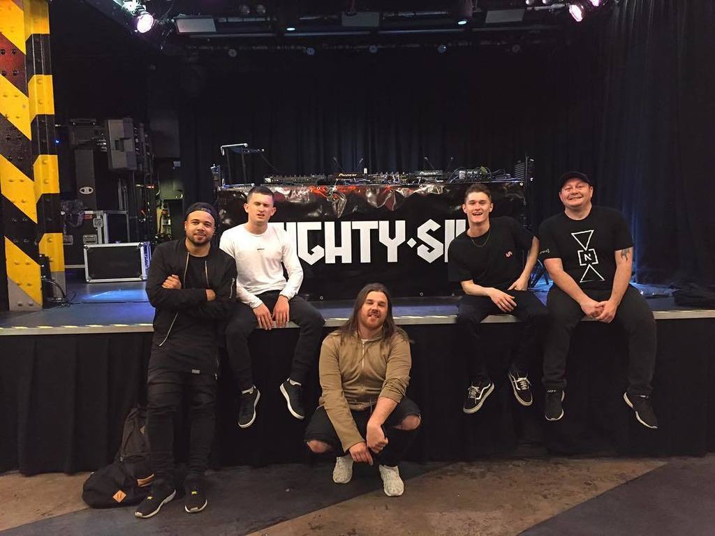 eightysixevents's tweet photo. Soundcheck ✔️ @hucci96 and @benjaminozzie ready to tear it up tonight! https://t.co/e7HQnAYWx2