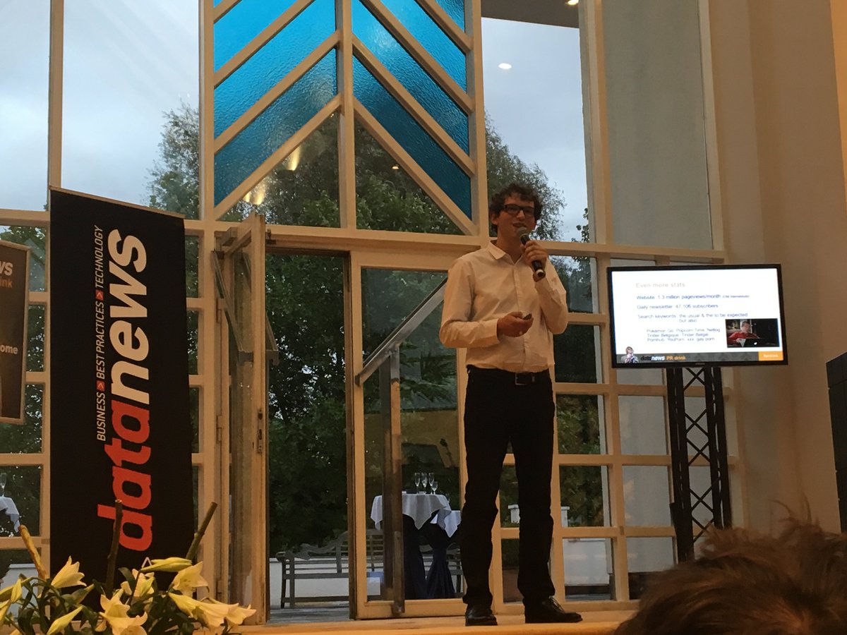 ProgressBE's tweet photo. Nagenieten van de geslaagde #DatanewsPRdrink #networking #workinginict. Alle sfeerbeelden: https://t.co/zmw9K8V1Ab https://t.co/OMkh4A1Ggm