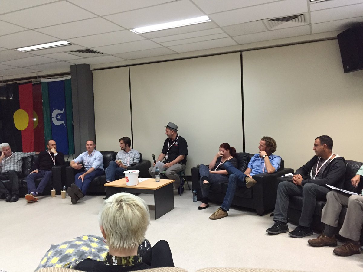fisher_ld's tweet photo. Good yarns on youth homelessness @MickdeBrenni @mdavisqlder @salvos #thecouchproject https://t.co/BjBxudoPww