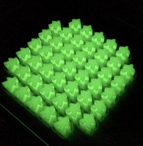 GLOW IN THE DARK MEEPLES... look... shiiiiinnnnyyyyyy... 50% OFF SALE from <a href="/TinkerbotGames/">Tinkerbot Games</a> shop.tinkerbotgames.com/product/glow-i…
