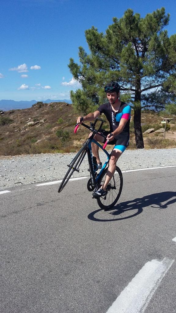 cyril_saugrain's tweet photo. Hey hey @pgplantet ... il est pas fait pour ça l'ultra 740 CF @btwin @jice_peraud @fredmachabert https://t.co/SMv61WCdb5