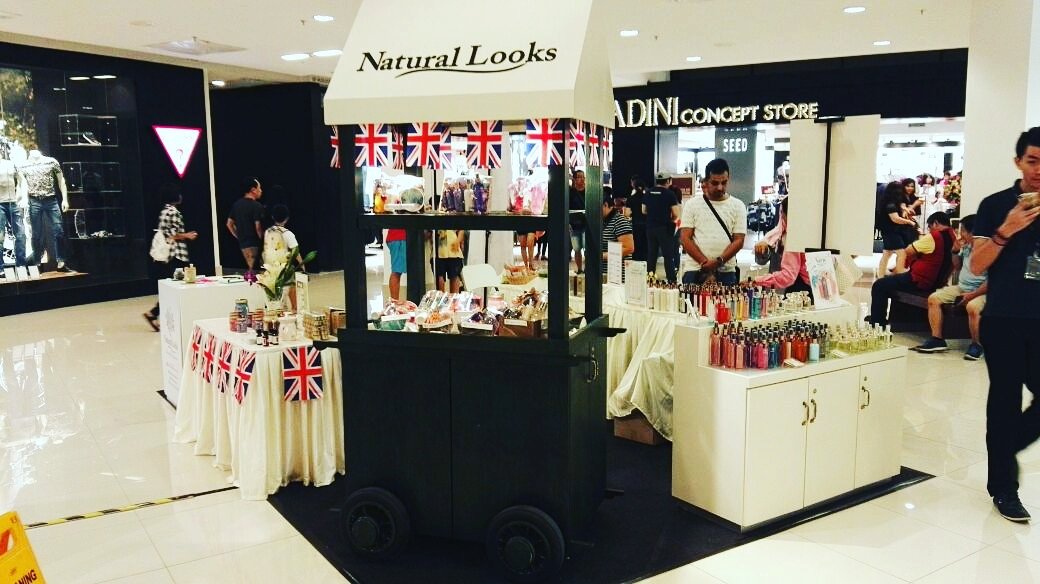 Natural Looks My On Twitter Natural Looks Road Show Queensbay Mall Penang Find Us In Front Of Padini Concept Store Naturallooksmalaysia