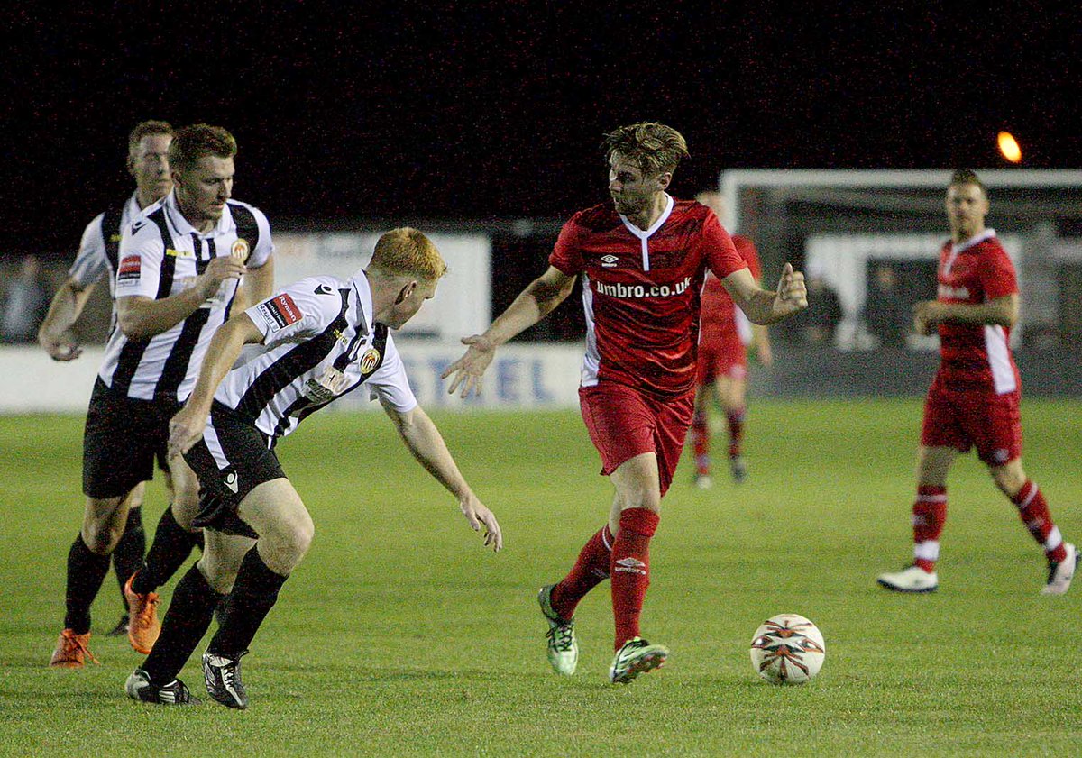 <a href="/EssexFC/">Essex FC</a> Just those 3 Heybridge Swifts defenders to beat Jordan then you're clear on goal mate....Easy geez.