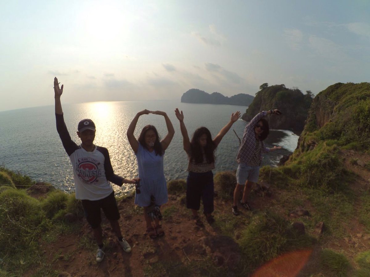 nyno_soewandi's tweet photo. When you LOVE what you have, you have everything you need. #JelasSetiapSaat @Samsung_ID https://t.co/ygonCwiYWb