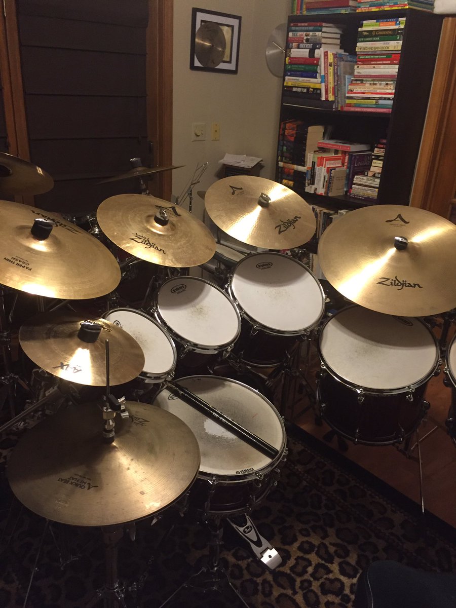 StanStanwallace's tweet photo. All set set up and ready to Jam!!! @YamahaDrums @ZildjianCompany https://t.co/ITEMNcd4Ng