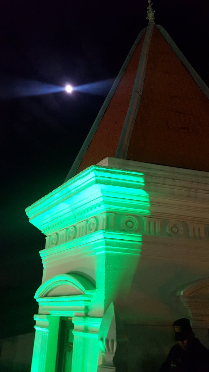 oro_magico's tweet photo. 206 Aniversario de Nuestra Independencia!! ¡¡VIVA MÉXICO!! #ElOrodeMéxico @bettynabenitez @EdomexTurismo @SECTUR_mx https://t.co/vu7y97g3oH