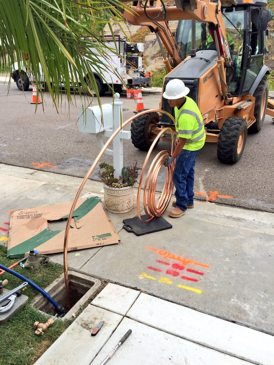 croesink's tweet photo. New service line this week is Our families lifeline to fresh water Thanks OMWD! #ImagineADayWithoutWater #SanDiego https://t.co/x2qUFBsstL