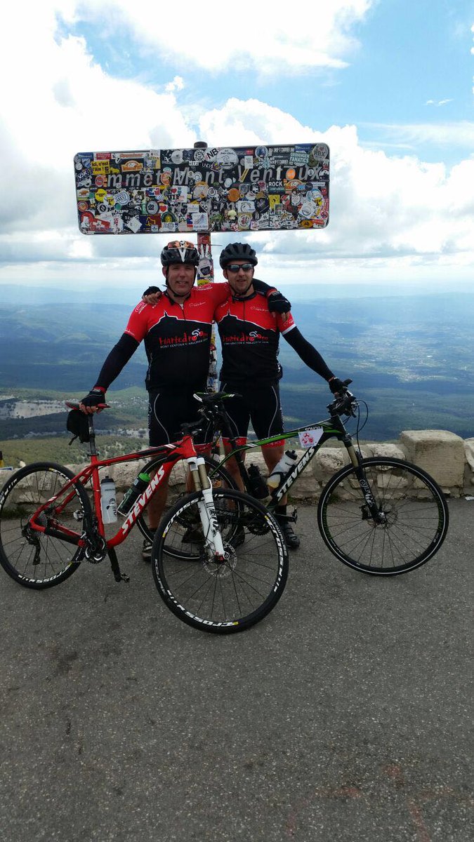 PJvanBerkum's tweet photo. Mont ventoux 2016. We hebben het gedaan. U kunt nog een week doneren. Zorg voor een record bedrag.#mtvc2016 https://t.co/nnFPCAUVwW