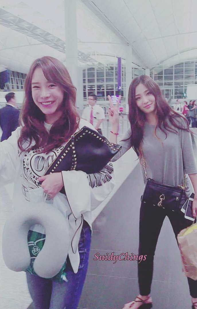 FRENCHDOUBLINGS's tweet photo. ◤ HD◢ AEROPORT D'INCHEON (15.09.16) ║.

☆ Les TWO X à l'aéroport d'Incheon, de retour de Hong-Kong. https://t.co/GNEzxtrblZ