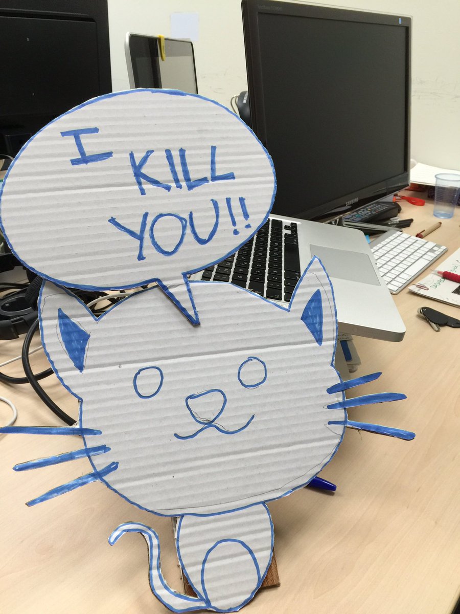 itziarl's tweet photo. Regalo😻 de nuestros vecinos @somosoneteam #catDeveloper #catUX ¿Habéis visto su nueva web, por cierto? 1team.es #top https://t.co/edUBiDhJ3R