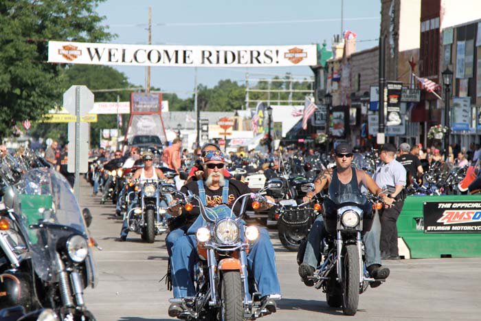 MotorCycleDate1's tweet photo. There are many reasons that make bikers join #motorcyclerallies. https://t.co/ubWC6twG1l #bikerdatingsites https://t.co/mDtdP12jB4