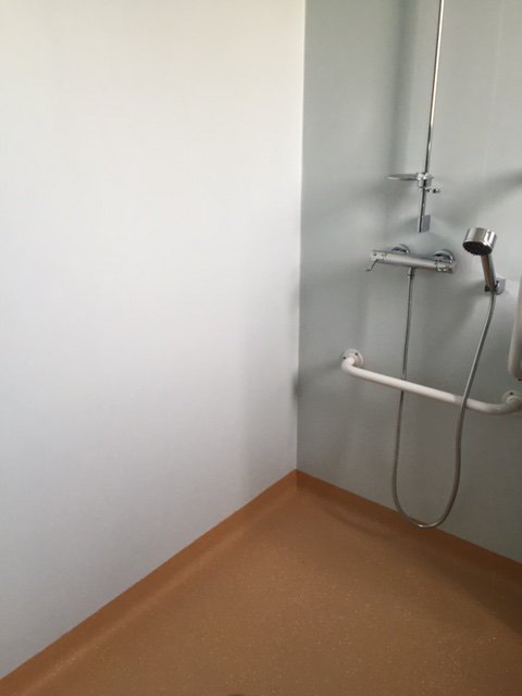 PFL_Ireland's tweet photo. Kilrush Community Hospital fitted with #polyclad plus, @Polyflorltd Verona and #Fusion lvt tiles by Stephen o'Brien https://t.co/pKk2ZZQmQT