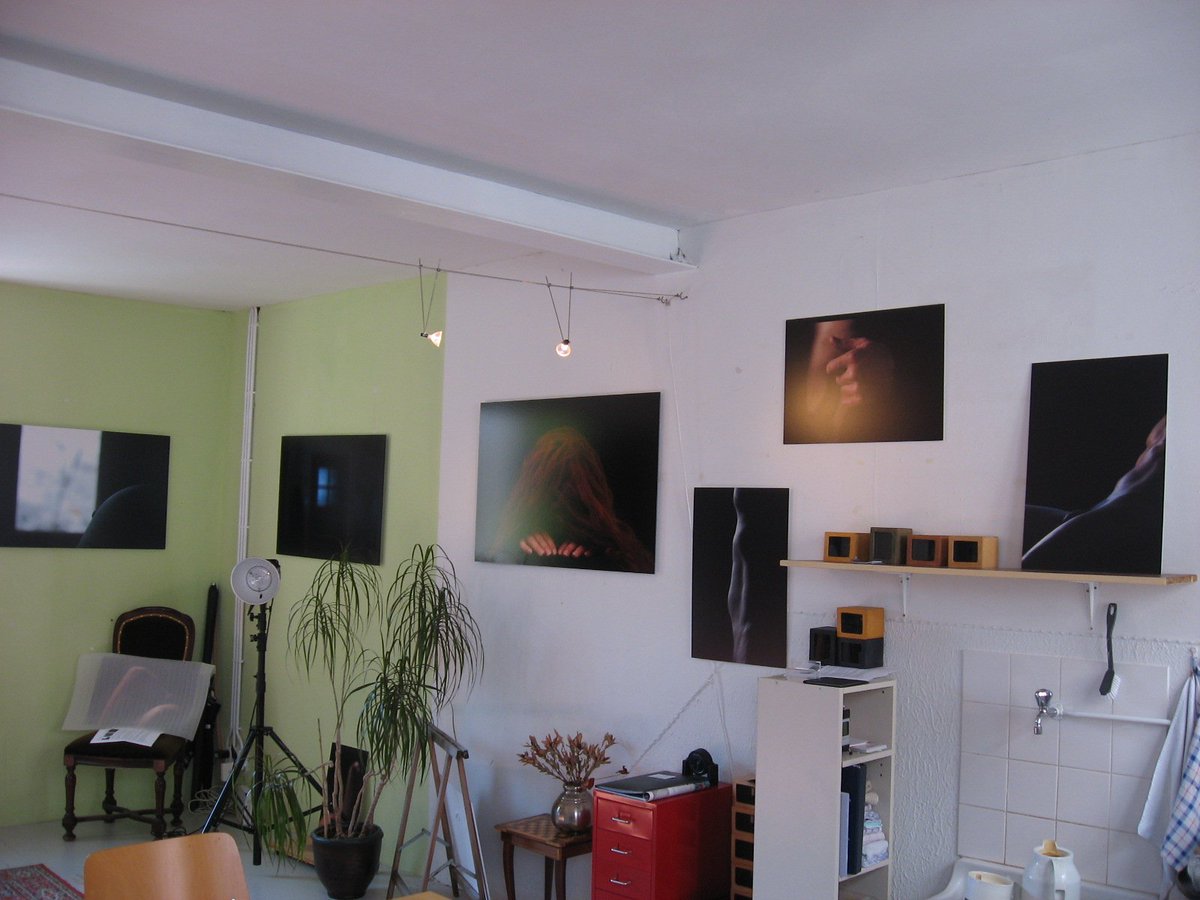 <a href="/ARouteUtrecht/">AtelierrouteUtrecht</a> Atelier Linda Bais, autonome fotografie, Lange Nieuwstraat 2 Utrecht