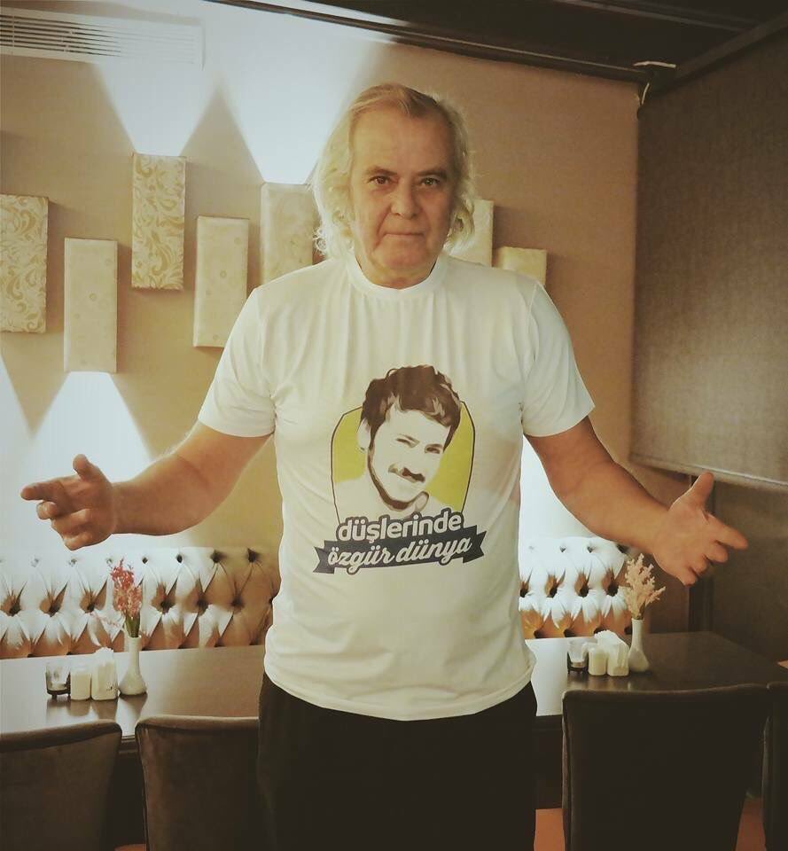 tribundergi's tweet photo. Türk sinemasının yapıtaşı isimlerinden Tarık Akan'ı kaybettik. https://t.co/YOp0TpxaE6