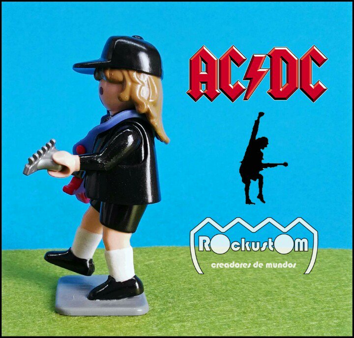 Os presentamos nuestro último trabajo: #angusyoung #acdc #rockustom #playmobil
Visitanos en: m.facebook.com/Rockustom-8134…
