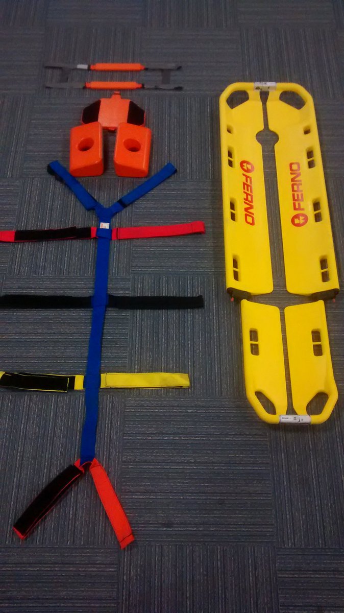 Lubasmedical's tweet image. Day 2 on #FASE2 @Lincolncollege with the #sportstherapy students. #spinalmanagement