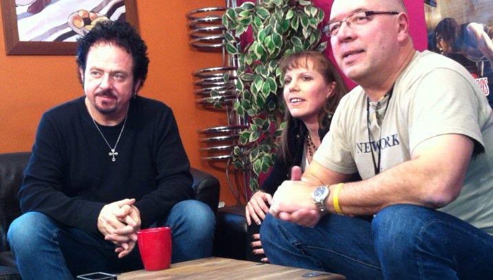 WorldEntNews's tweet image. Don't miss The BIG Feck Off Size rock show Tonight at 7pm GMT buff.ly/2crHAmV