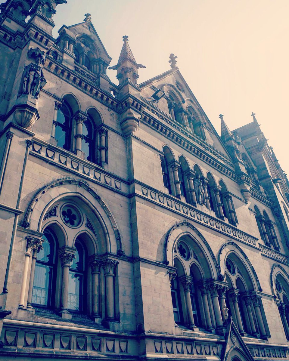 BradfordLitFest's tweet photo. Bradford is a stunning city with beautiful architecture and an amazing history! #GreatNorthExpo2018 #BradfordGXn https://t.co/DxoSUsTtZk
