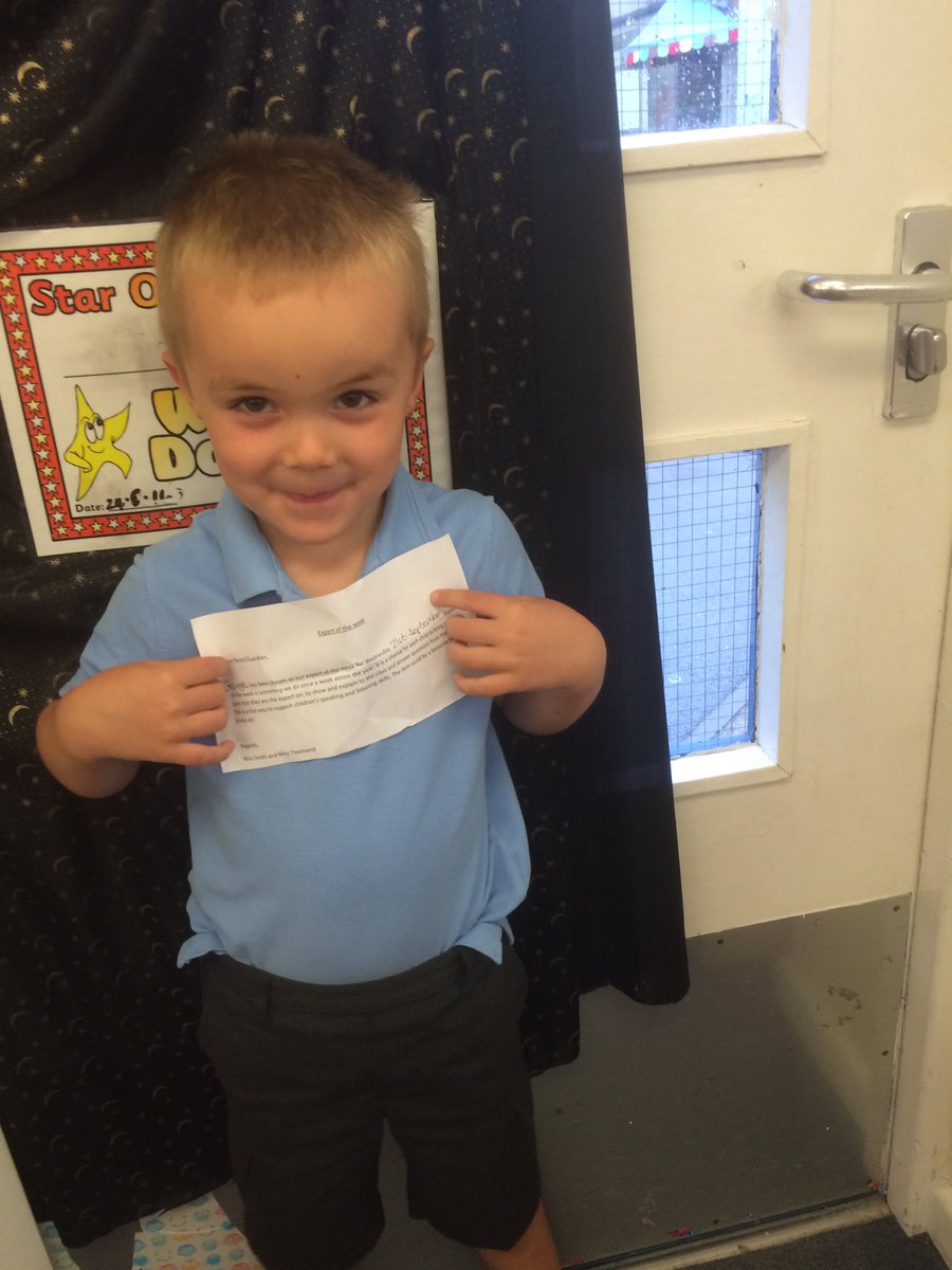 oakclass_2016's tweet image. Our &apos;expert of the week&apos; has been chosen. #excited #sharingwiththeclass @LucyLou_Locket