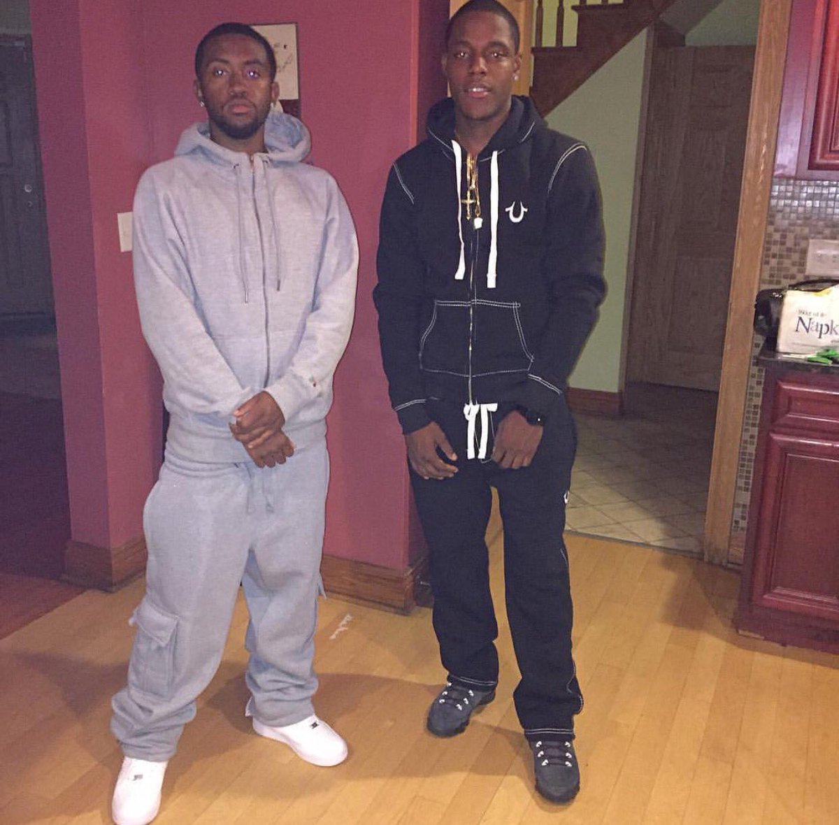 GetitGangJusglo's tweet photo. Happy 21st bday to my boy @TrueReligionBAM gotta spend yo 21st in dat bitch fightin dat drama #FreeDatInnocentMan https://t.co/jeysYLYKz9