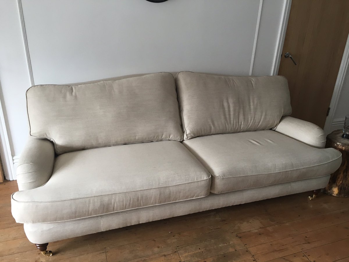 TroyR4321's tweet photo. Does this @LauraAshleyUK sofa look like the brochure picture  #RipOffBritain https://t.co/72dJXBnbXK